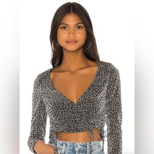 SUPERDOWN ‘Syna ruched top’ Size xs